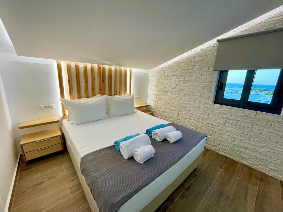 Aelia Suites Істрон Екстер'єр фото
